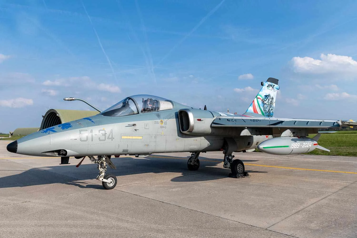 Jato de ataque AMX da It&aacute;lia que foi aposentado recentemente (AM)