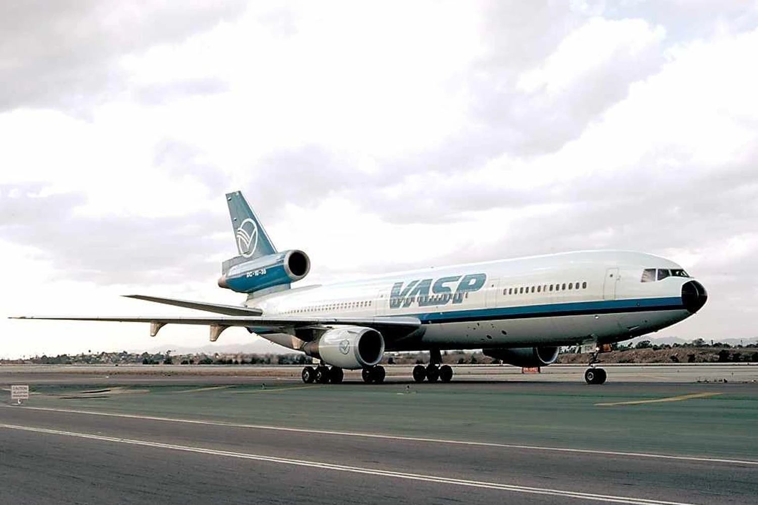 A pintura da VASP se ajustou bem ao DC-10-30