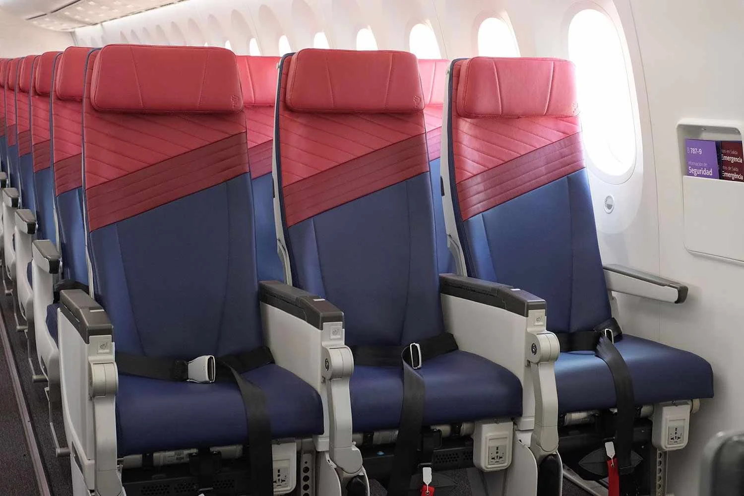 Assentos do Boeing 787-9 da LATAM
