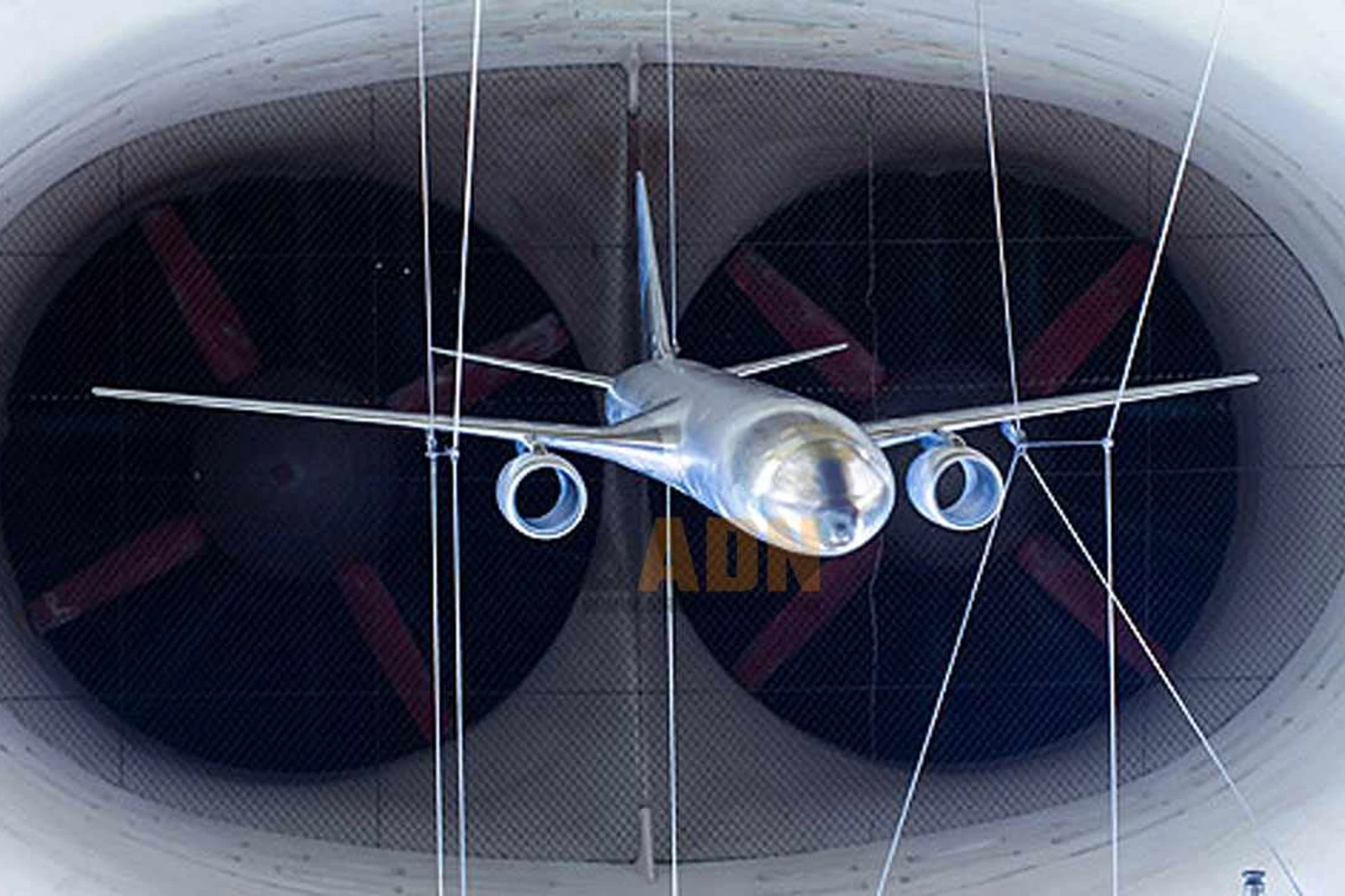 Versão estudada com asas que se integram à fuselagem