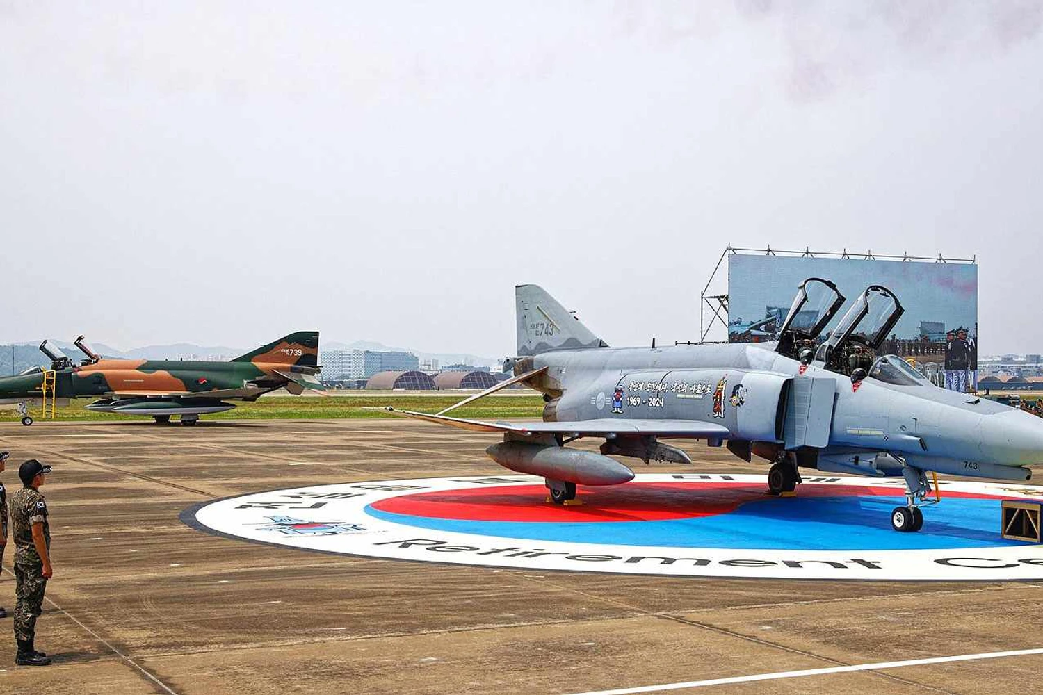A ROKAF tinha cerca de 20 F-4 ativos até este ano de 220 aviões recebidos