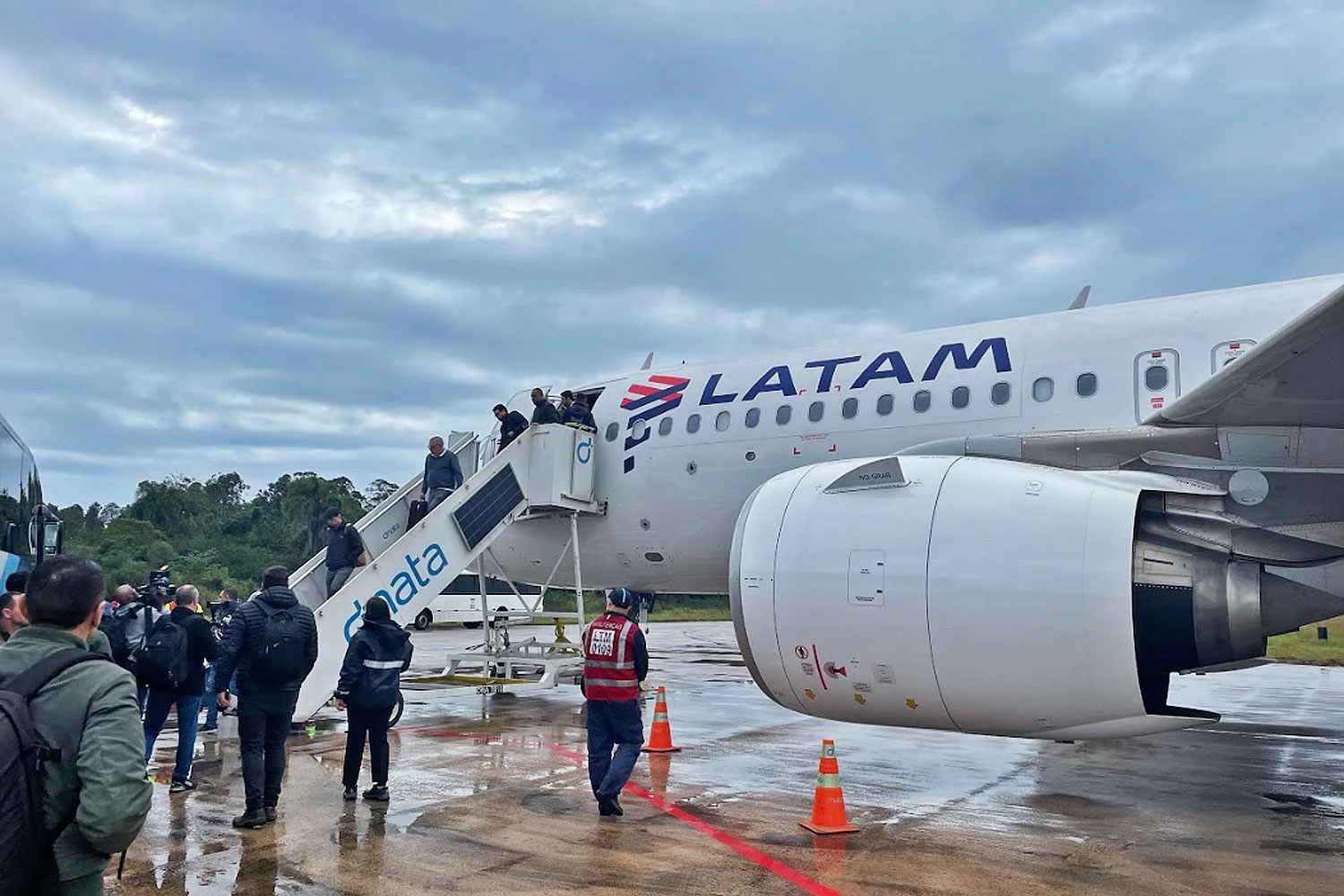 Jato A320 da LATAM em Canoas