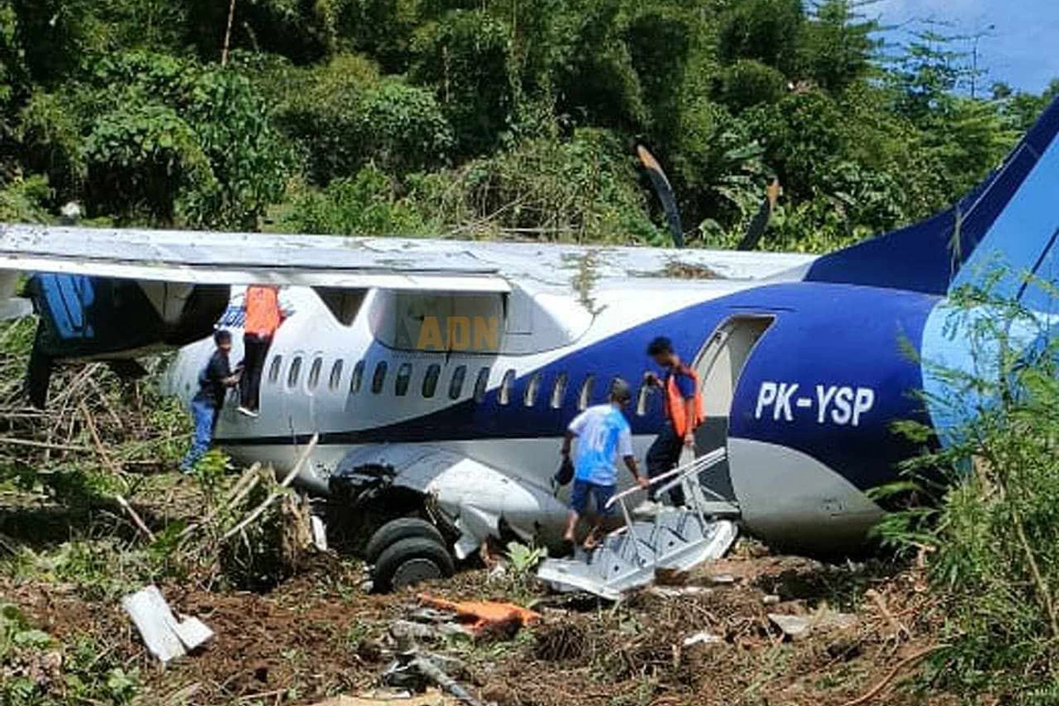 Aeronave tinha 48 passageiros e tripulantes a bordo