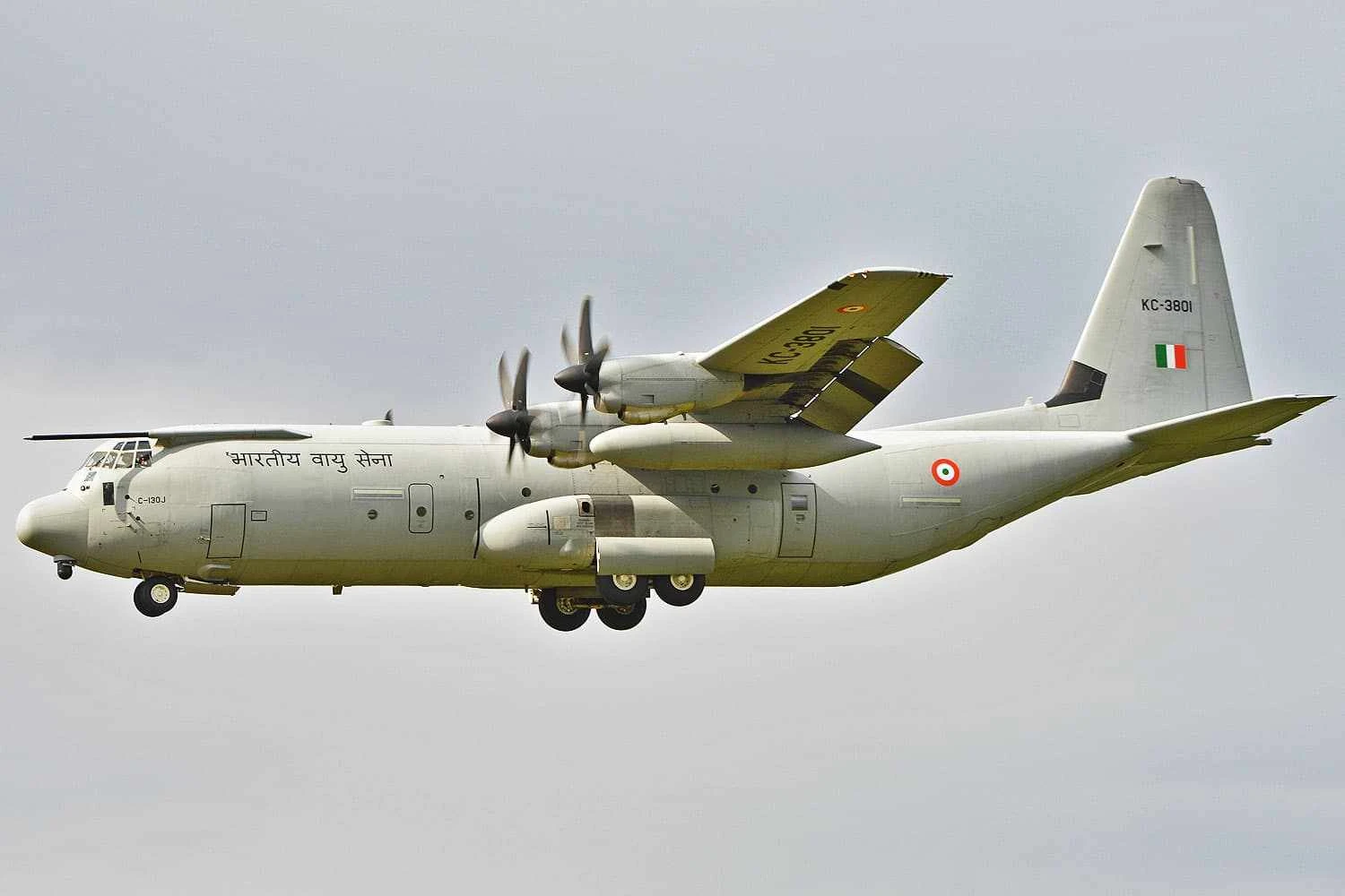 Rival da Embraer também promete fabricar o Hercules na Índia