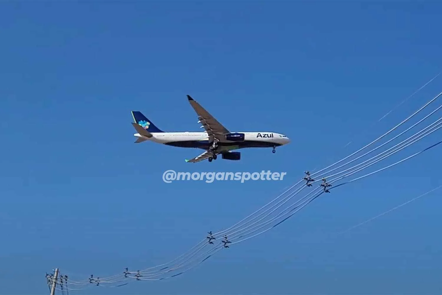 Pousa no Brasil mais um Airbus A330 para a Azul
