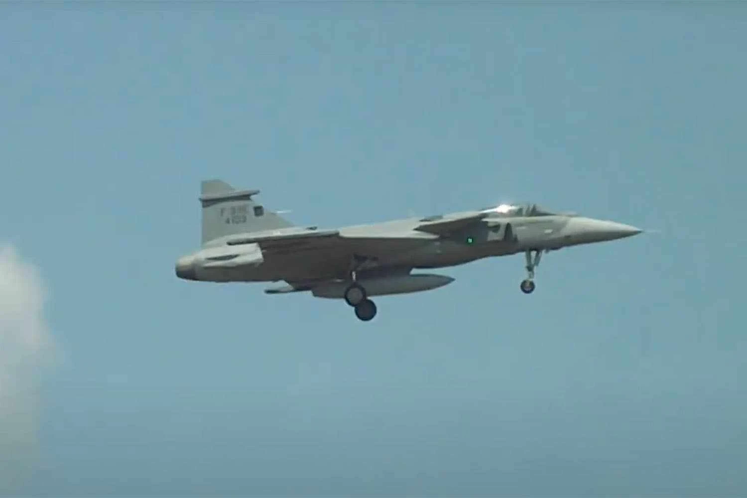 Cinco caças Gripen da FAB chegam à Natal para o Exercício Cruzex 2024