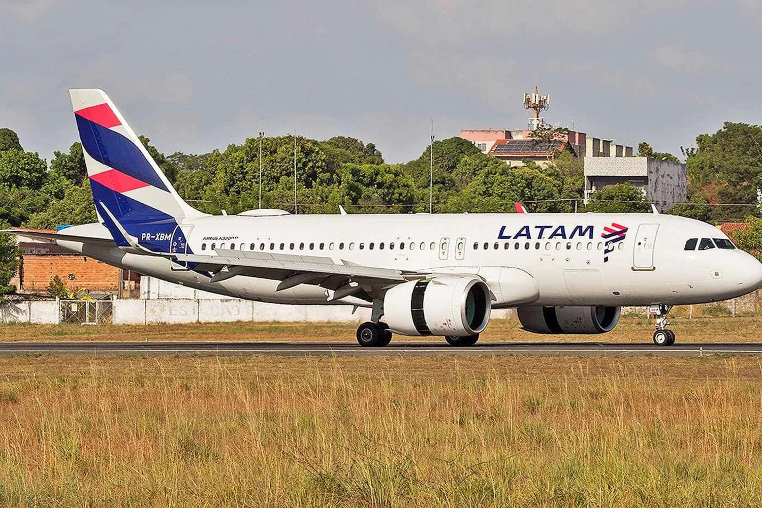 LATAM terá voos diários entre Brasília e Santiago durante a temporada de inverno