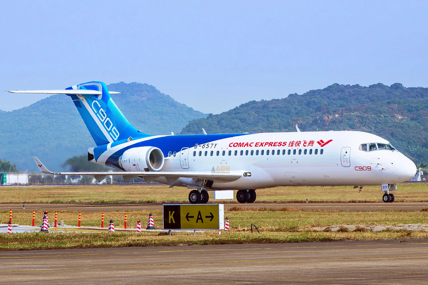 EUA teriam proibido venda de mais componentes críticos aos jatos chineses da COMAC