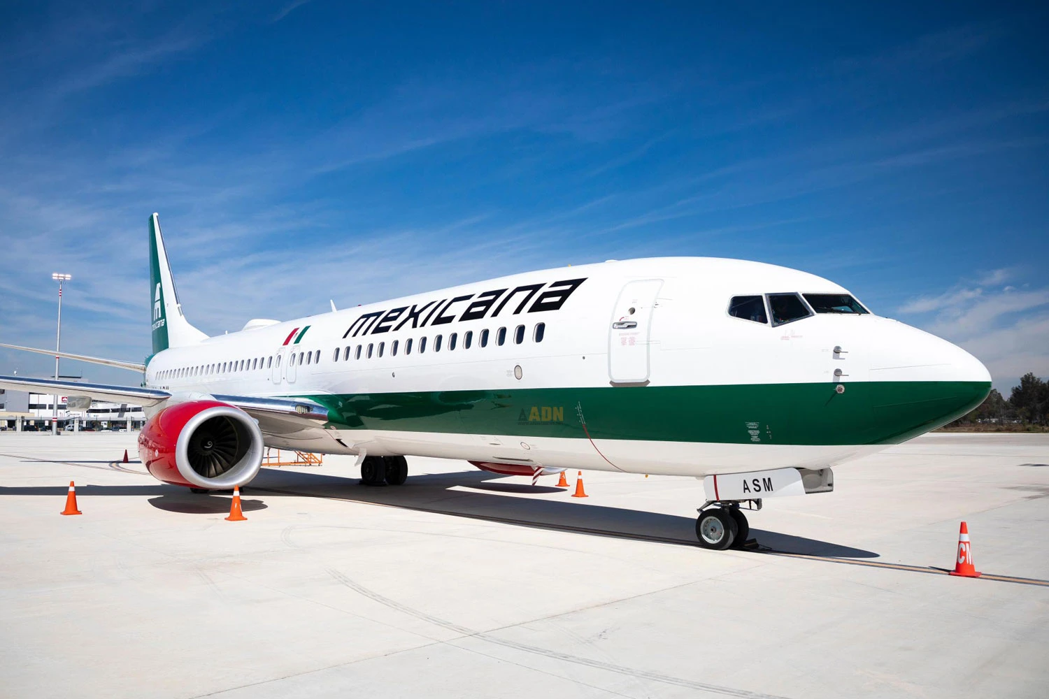 A Mexicana de Aviación opera três Boeing 737 repassados pela força aérea do país (Mexicana)