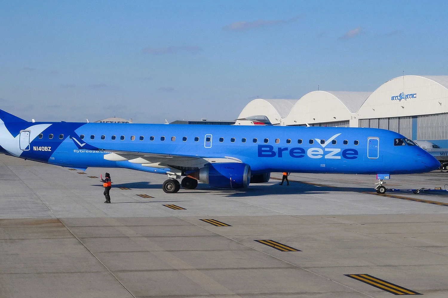 'Azul dos EUA', Breeze aposenta seu último jato Embraer