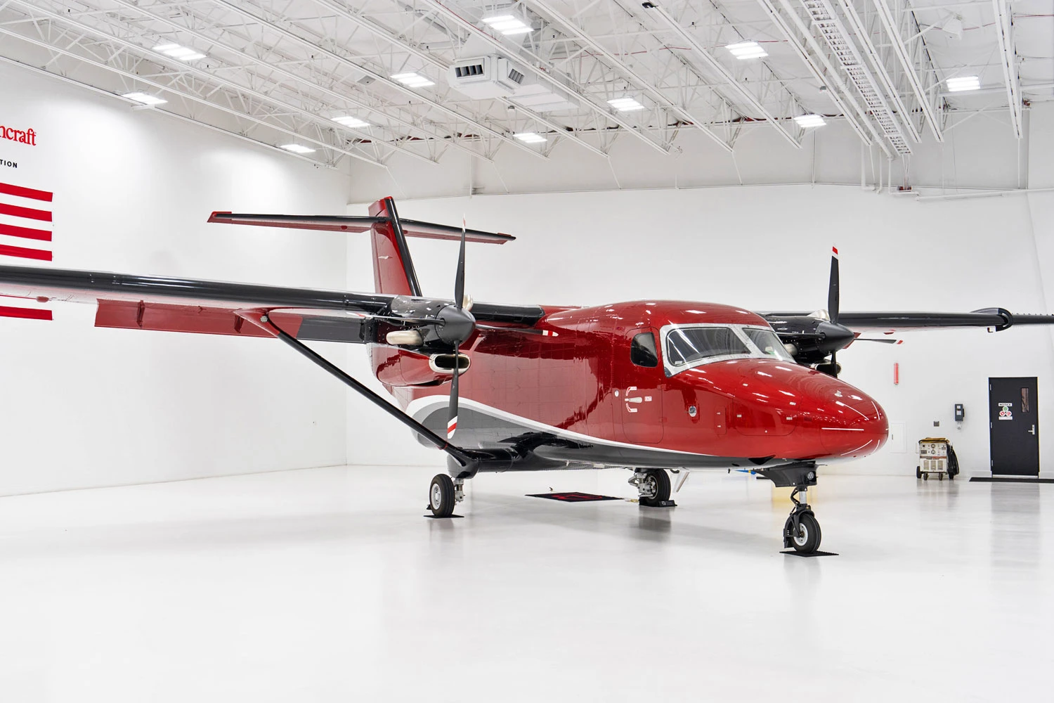 Avião que a FAB avalia para o lugar do Bandeirante tem primeira entrega fora dos EUA