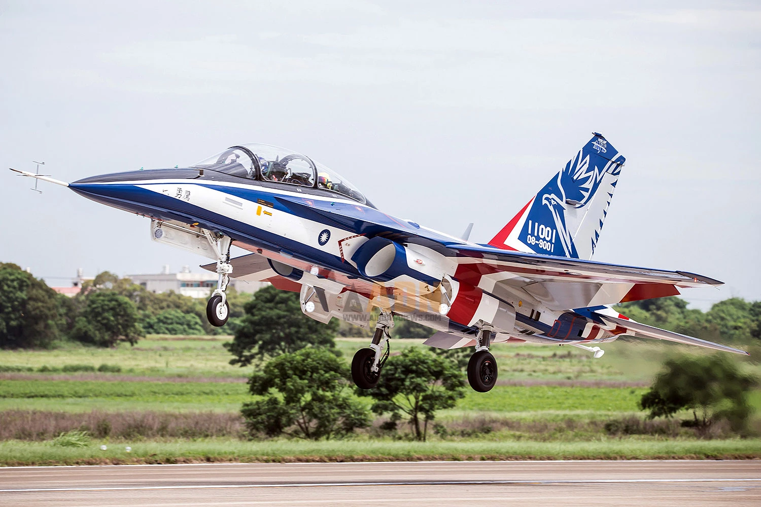 O avião de treinamento AT-5 tinha 41 aeronaves entregues (AIDC)