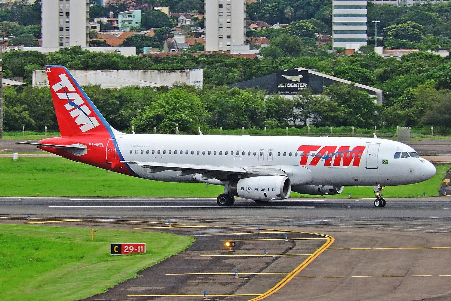 A320@POA