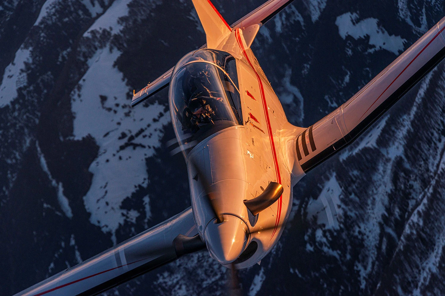 Pilatus PC-7 MKX (Pilatus)