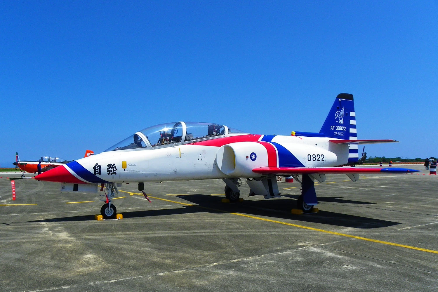Um jato de treinamento AT-3 de Taiwan (玄史生)
