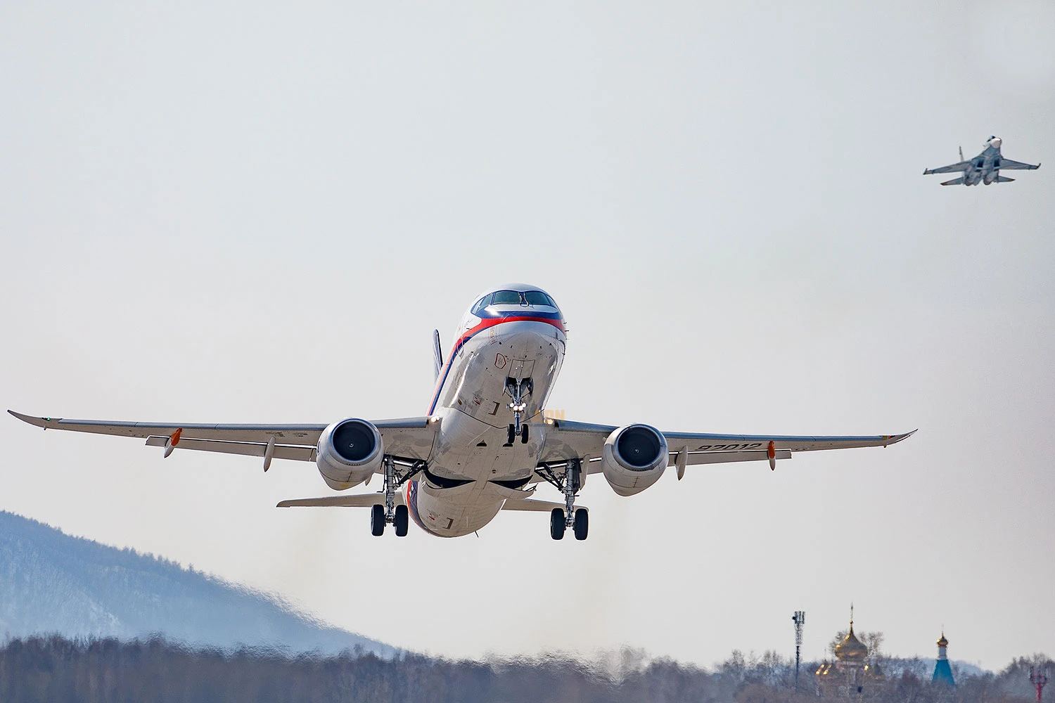 É a primeira vez que o motor PD-8 voa no Superjet (UAC)
