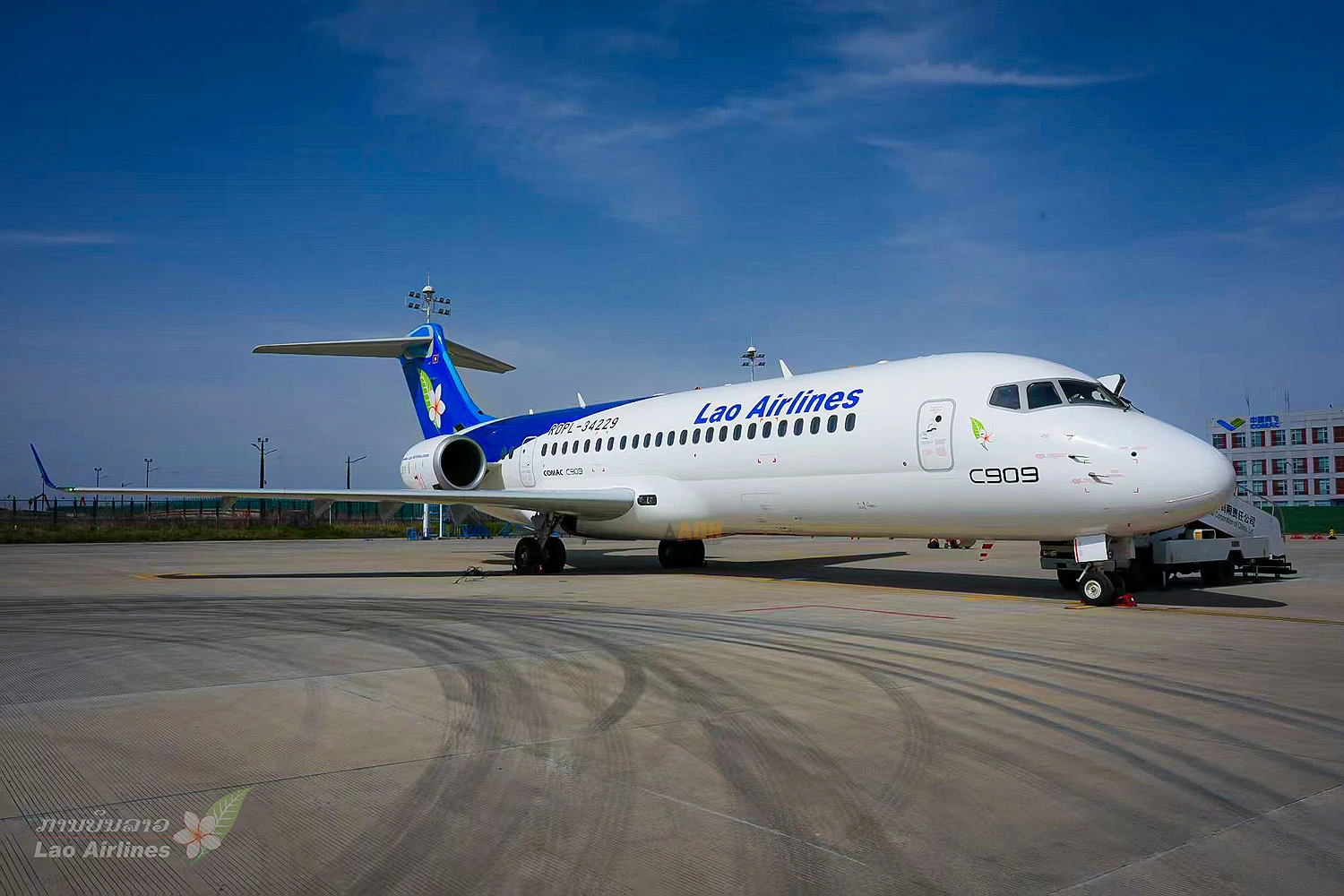 Jato C909 da Lao Airlines (COMAC)