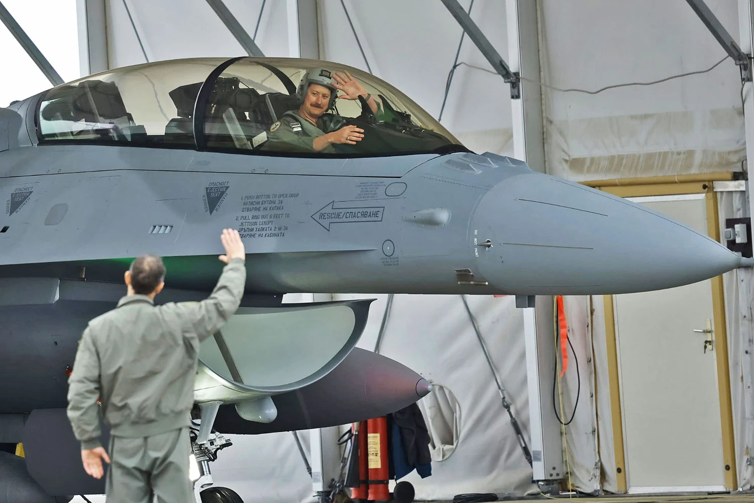Bulgária terá 16 jatos F-16 (Governo da Bulgária)