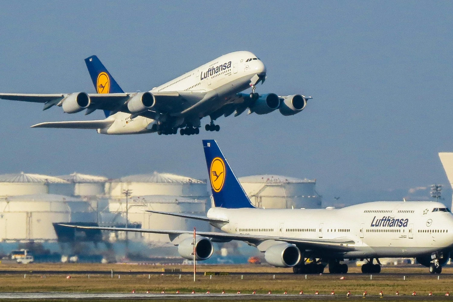 A380/748