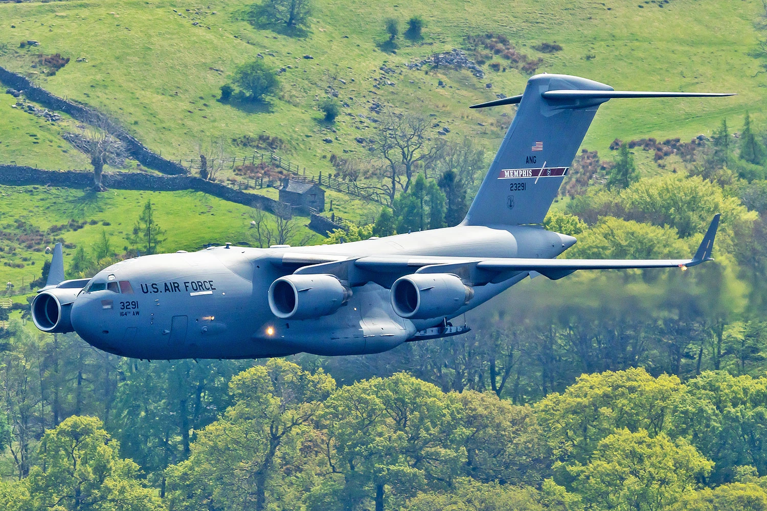 Boeing pensa em retomar produção do grande cargueiro militar C-17 Globemaster III