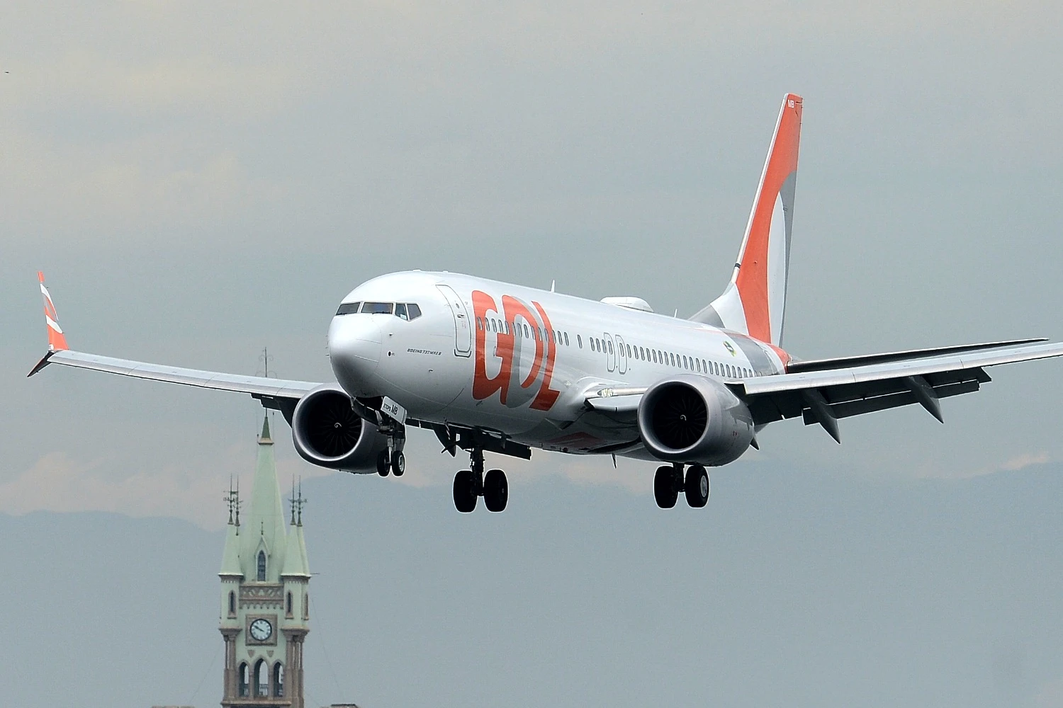 Boeing obtém primeiro certificado da ANAC no Brasil para modificação em 737 MAX da GOL