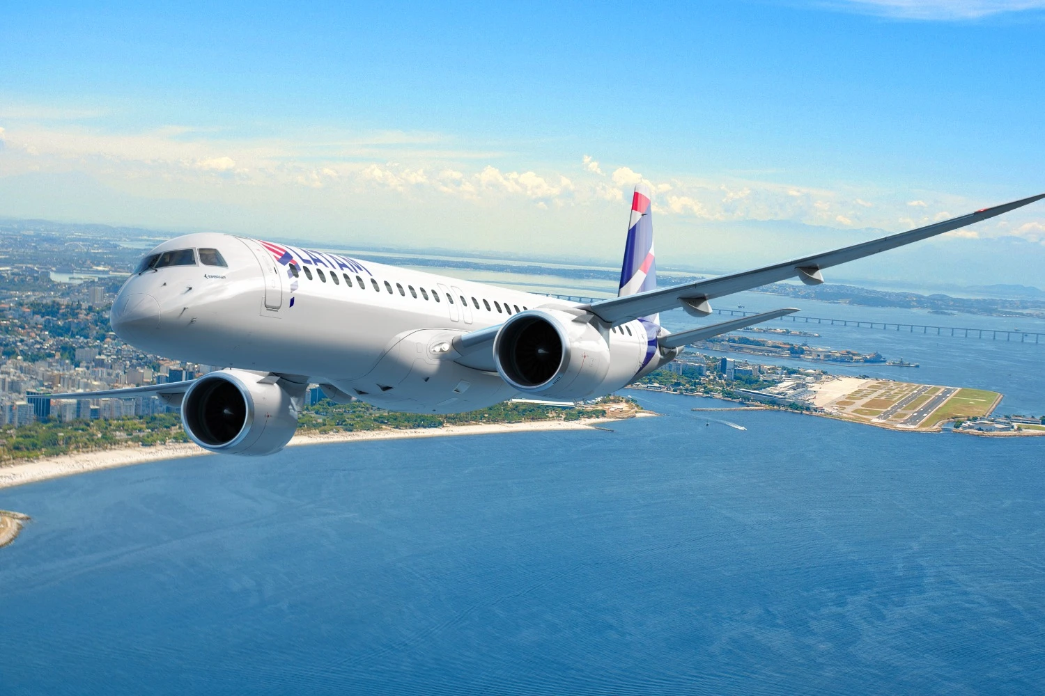 LATAM abre banco de talentos para copilotos de Airbus e Embraer