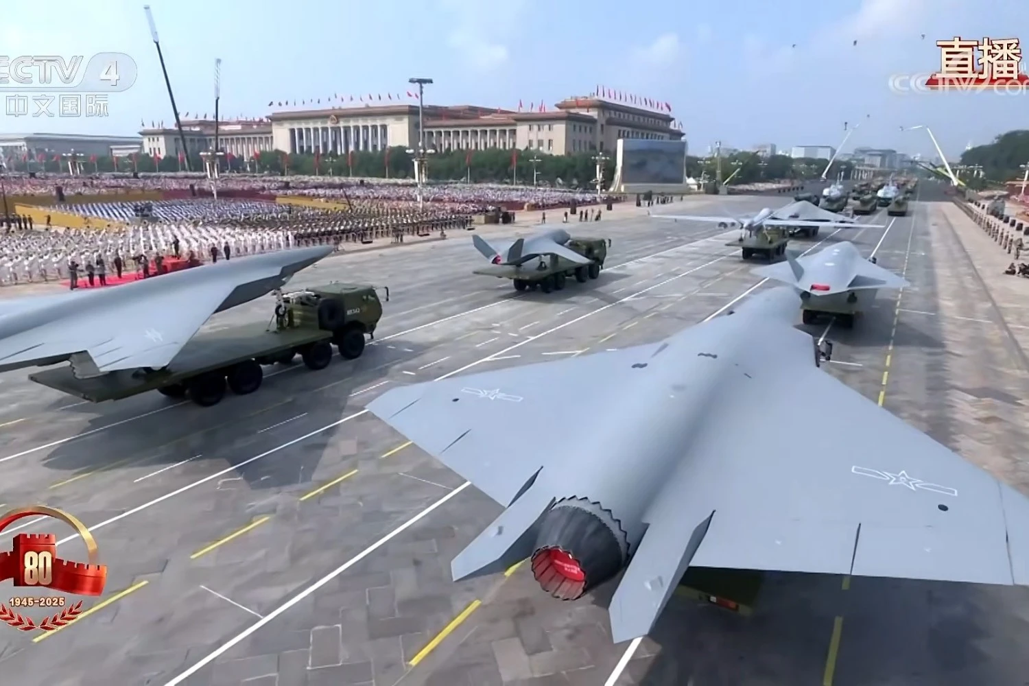 Parada militar na China revela várias aeronaves avançadas, mas esconde protótipos de caças de 6ª geração