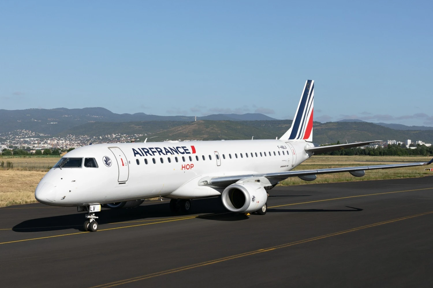 Jatos E190 s&atilde;o operados pela HOP! (Air France)