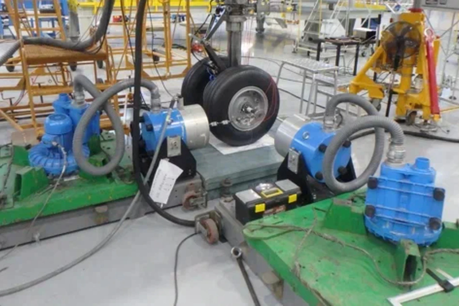 Trem de pouso do MC-21-310 (TsAgi)