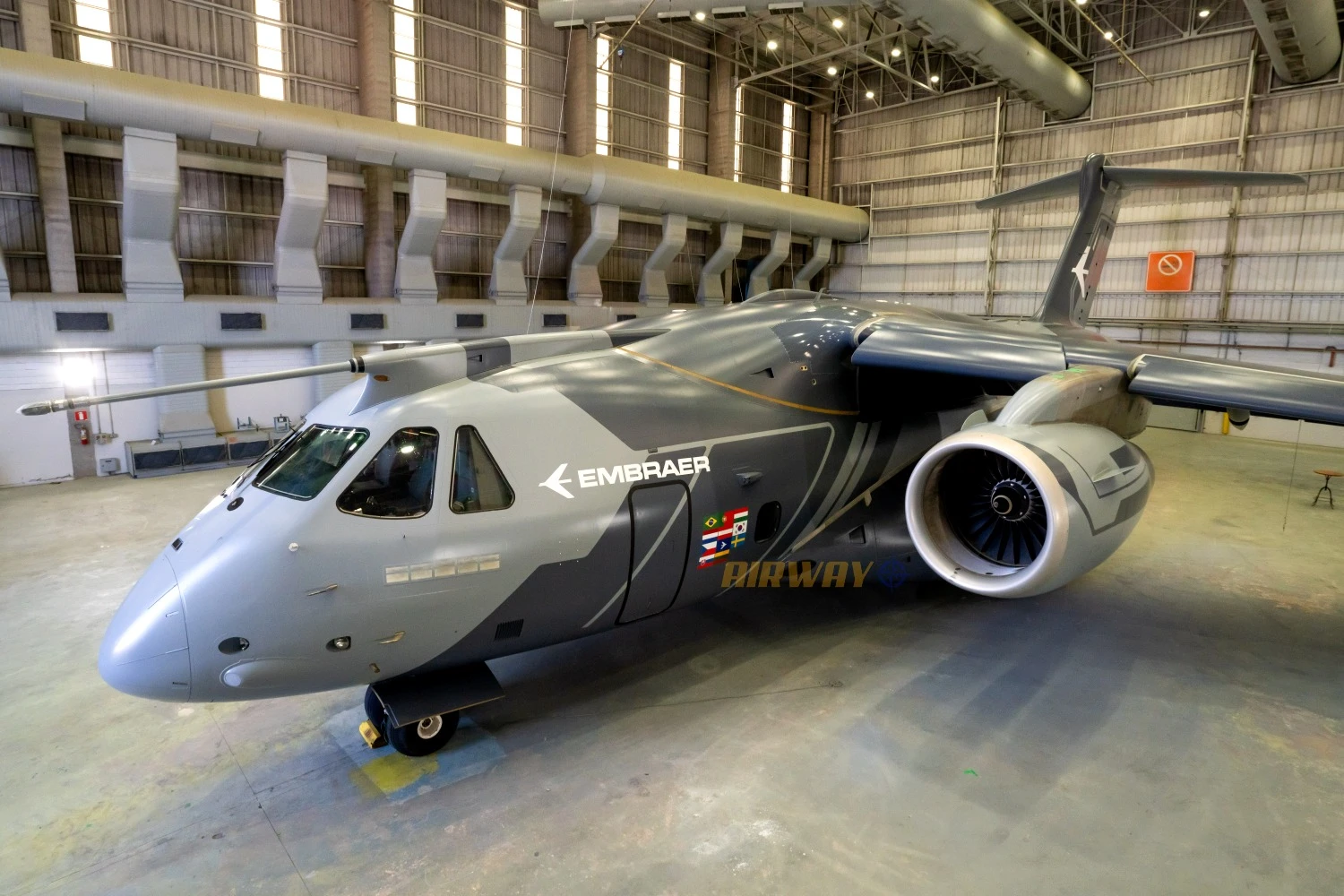 Embraer apresenta nova identidade visual do KC-390 Millennium