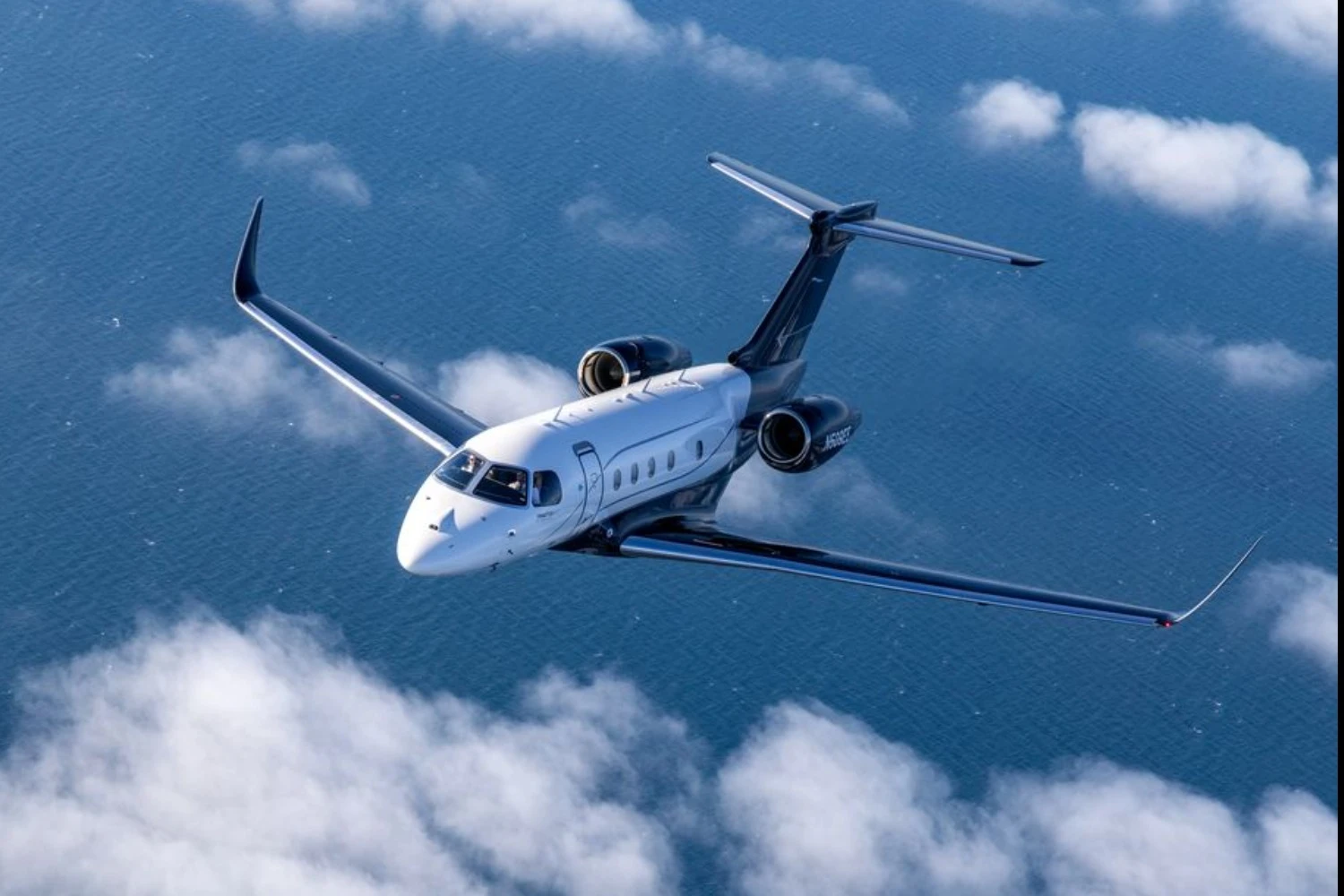 Embraer completa a primeira instalação do Starlink no jato executivo Praetor 500