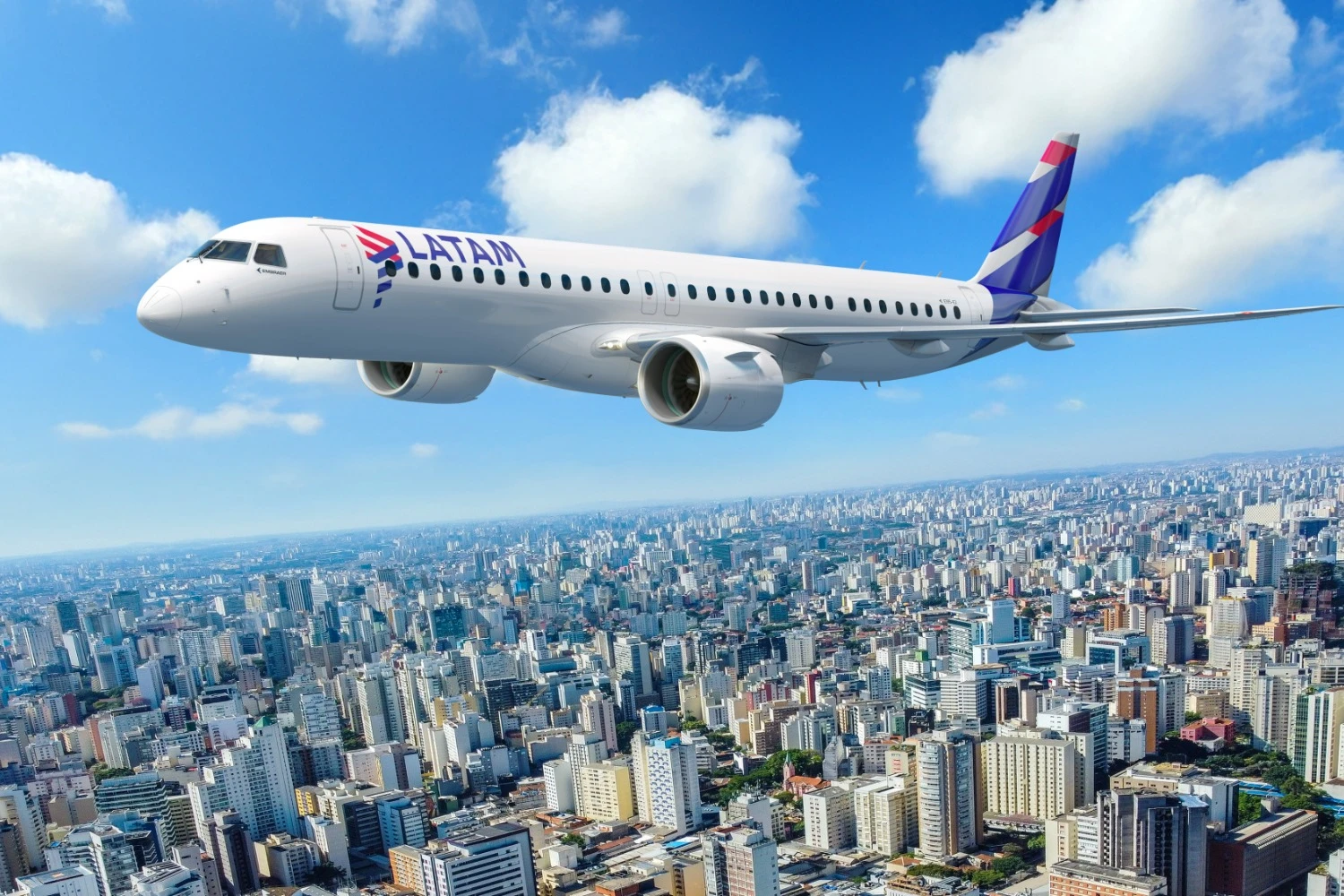 Renderiza&ccedil;&otilde;es do LATAM E195-E2