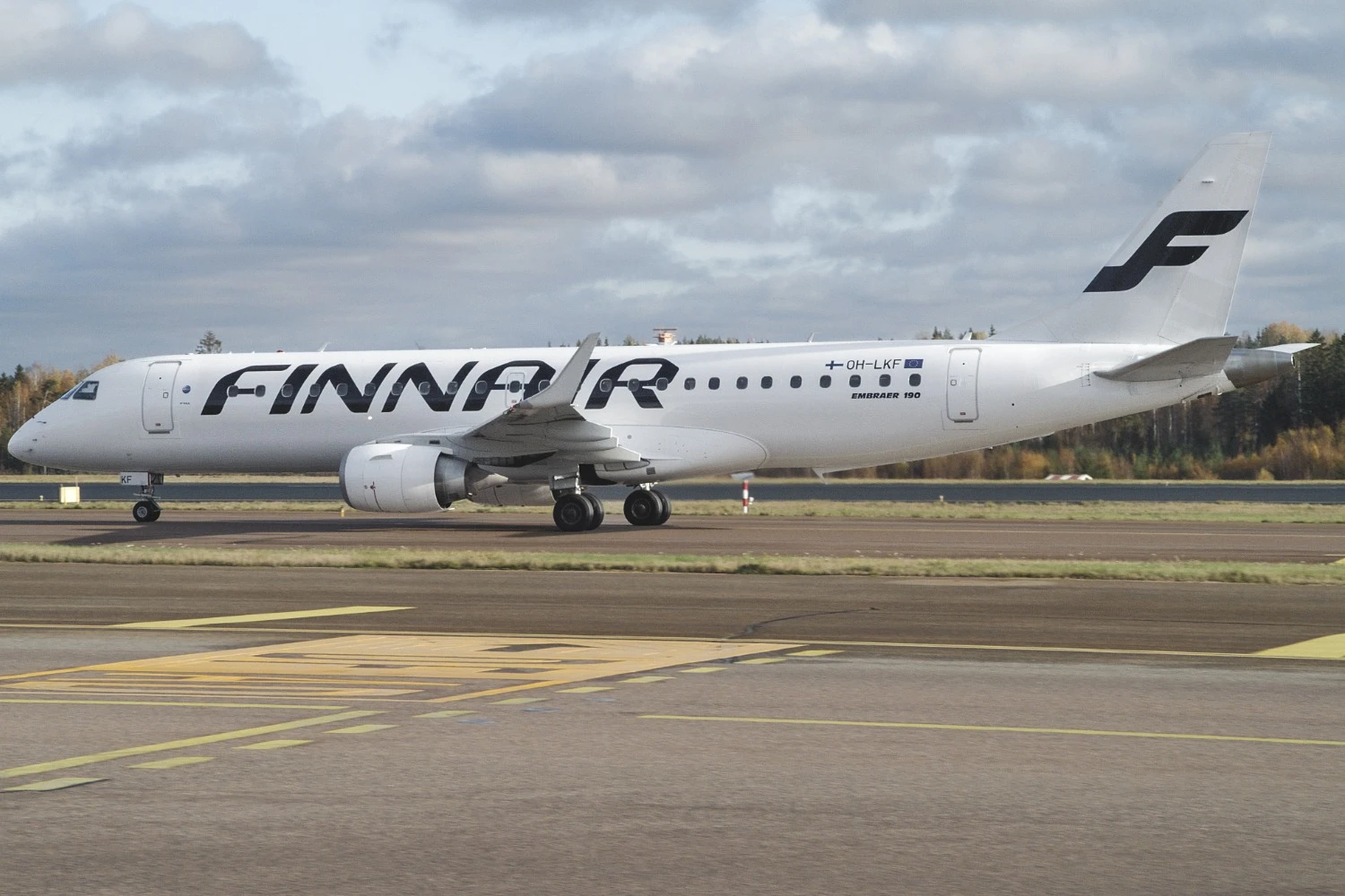 Embraer comemora 20 anos dos E-Jets nas frotas da Finnair e Norra