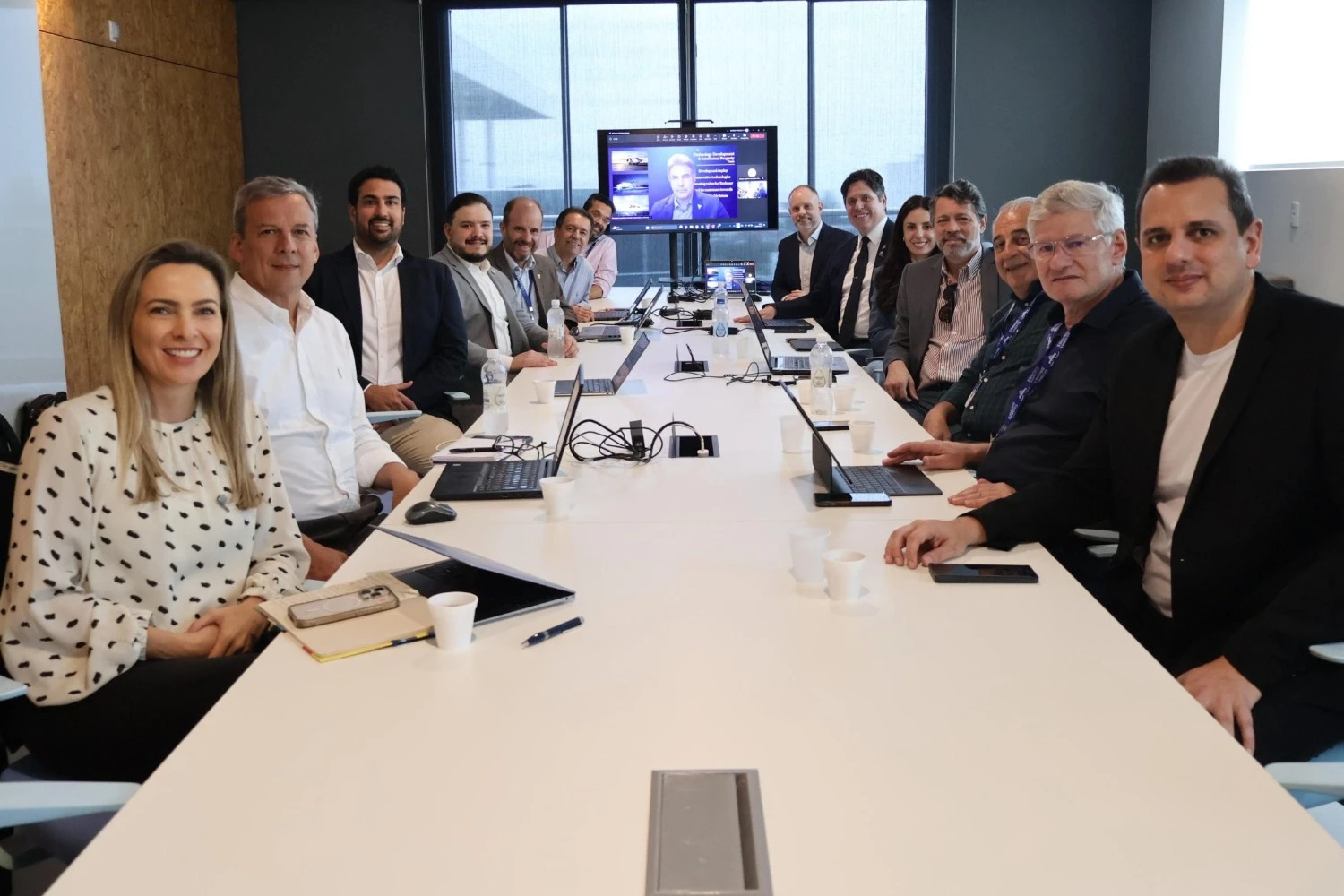Encontro foi organizado pela Fapesc e contou com representantes da Embraer (Fapesc)