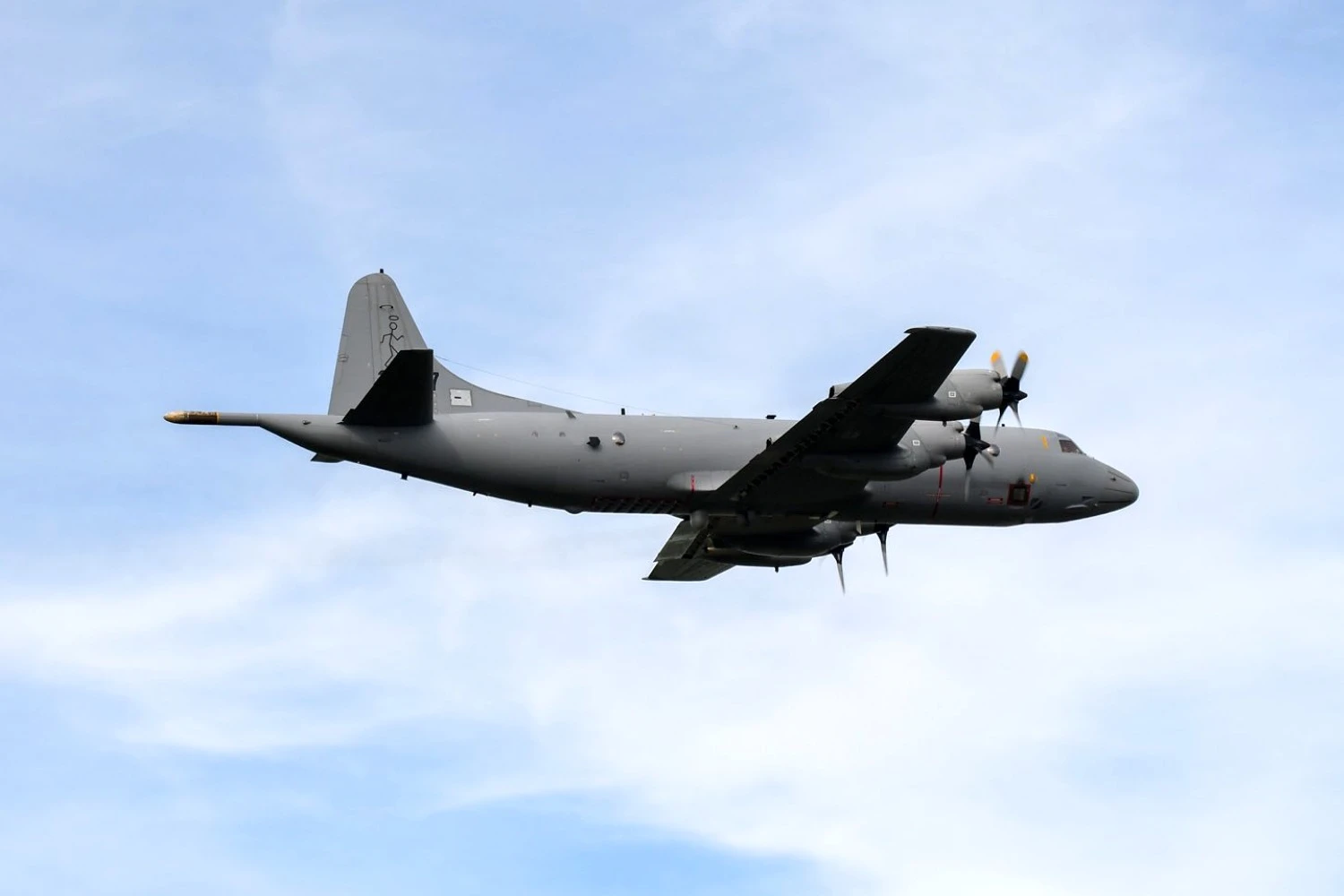 Argentina recebe segundo avião de patrulha marítima P-3C Orion