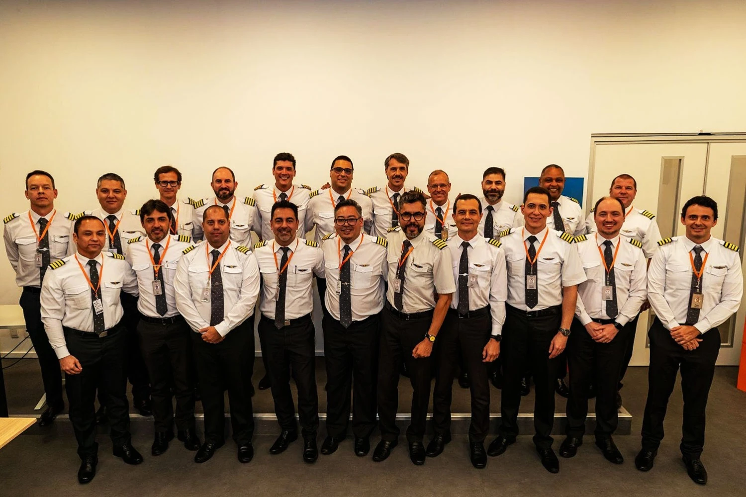 Nova turma de comandantes da GOL (Gol Linhas A&eacute;reas)