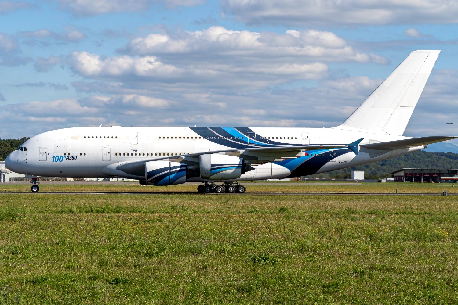 Airbus A380 parado há três anos volta a voar e pode reforçar frota de companhia aérea