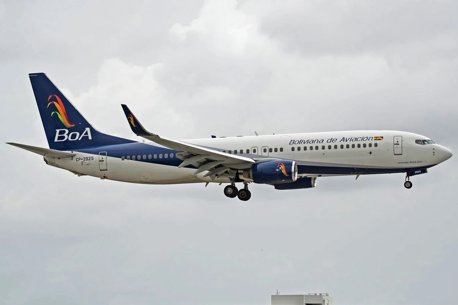 Boliviana de Aviación estreia voo para o Rio e volta ao Boeing 767