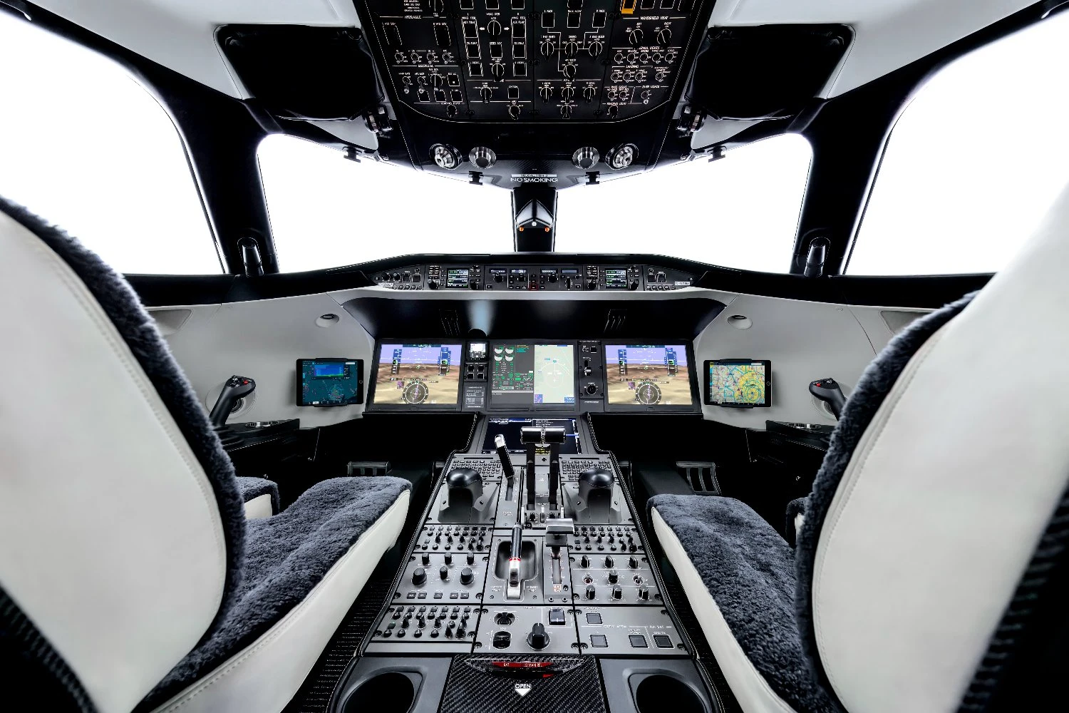 Cockpit do Global 8000 (Bombardier)