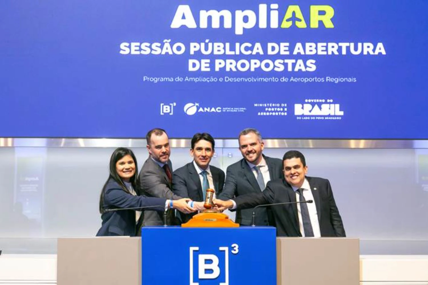 Leil&atilde;o de aeroportos ocorreu na B3 (B3)