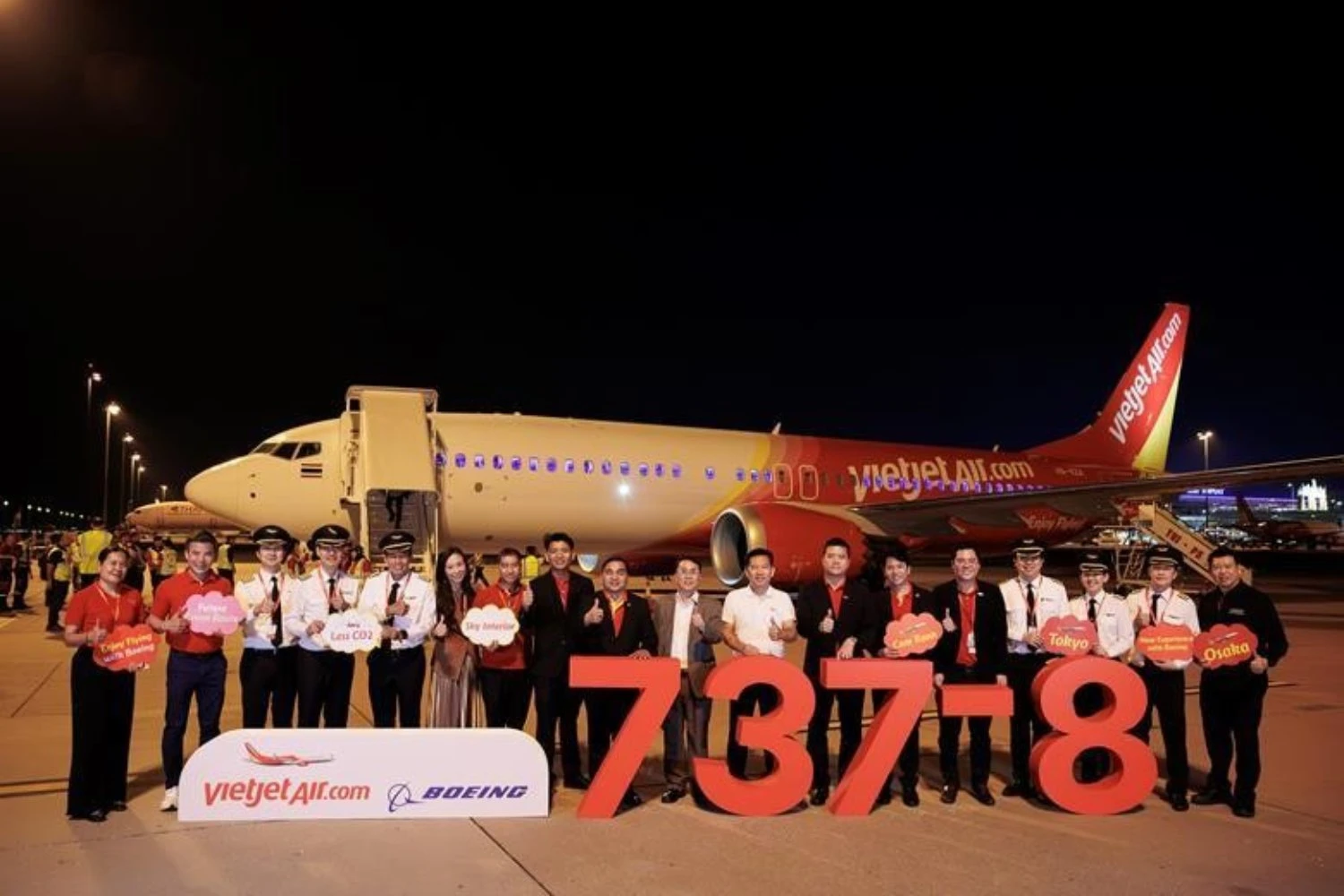 Vietjet recebe primeiro Boeing 737 MAX 8 de 200 jatos encomendados