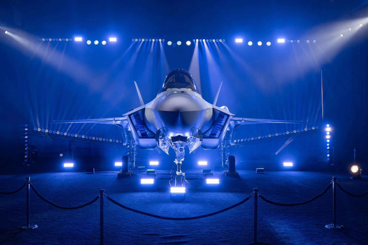 Lockheed Martin faz entrega simbólica do primeiro caça F-35A para a Finlândia