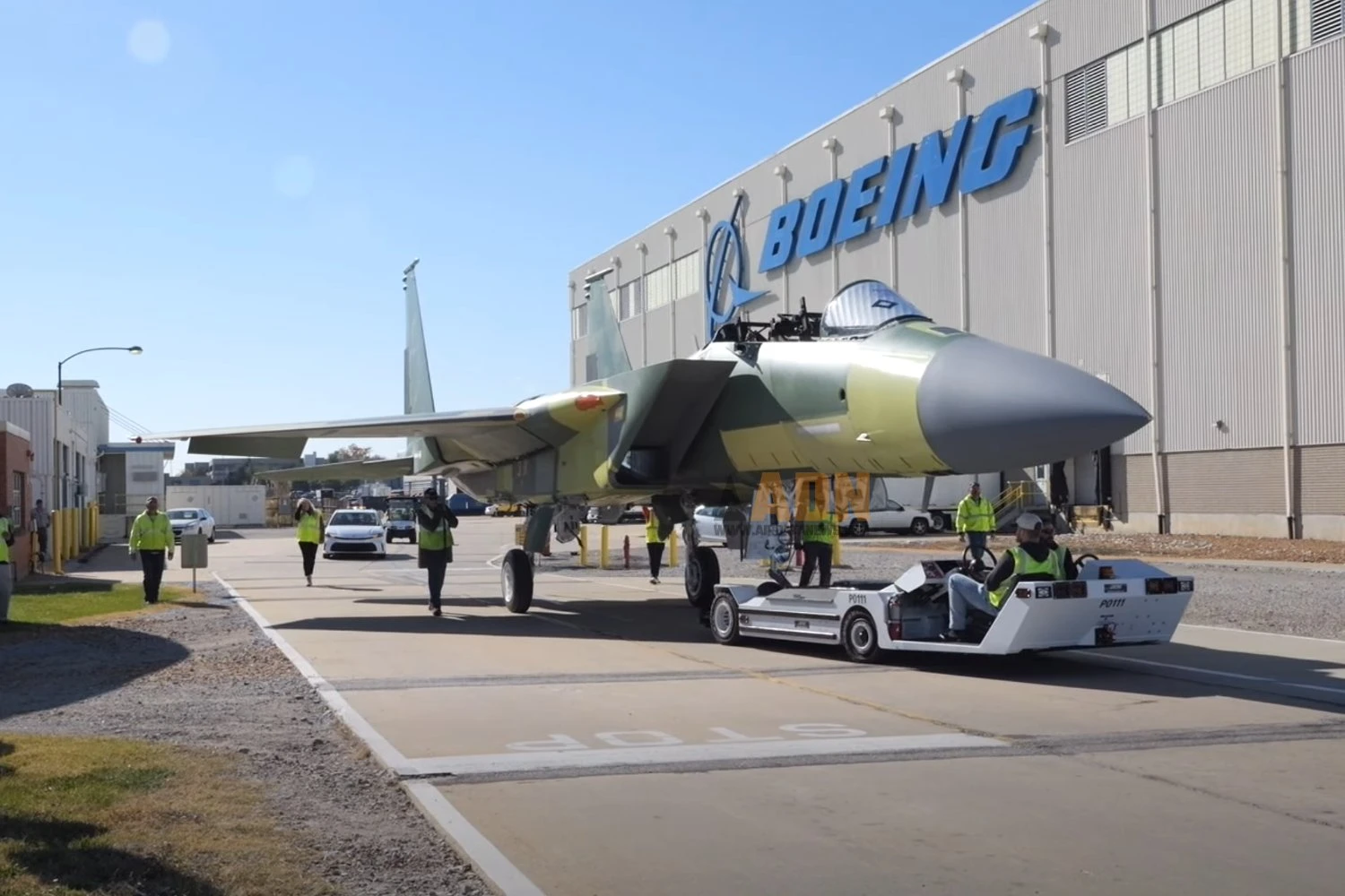 Versão avançado do C-130, o Super Hercules está em serviço em 23 países (USAF)