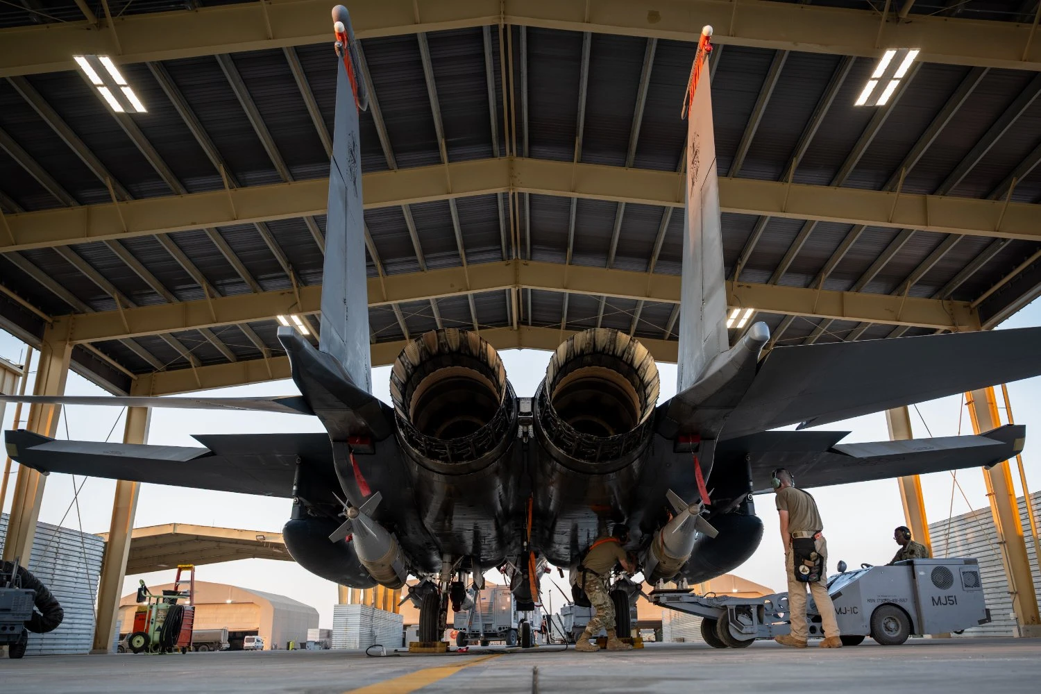 F-15 &Aacute;guia