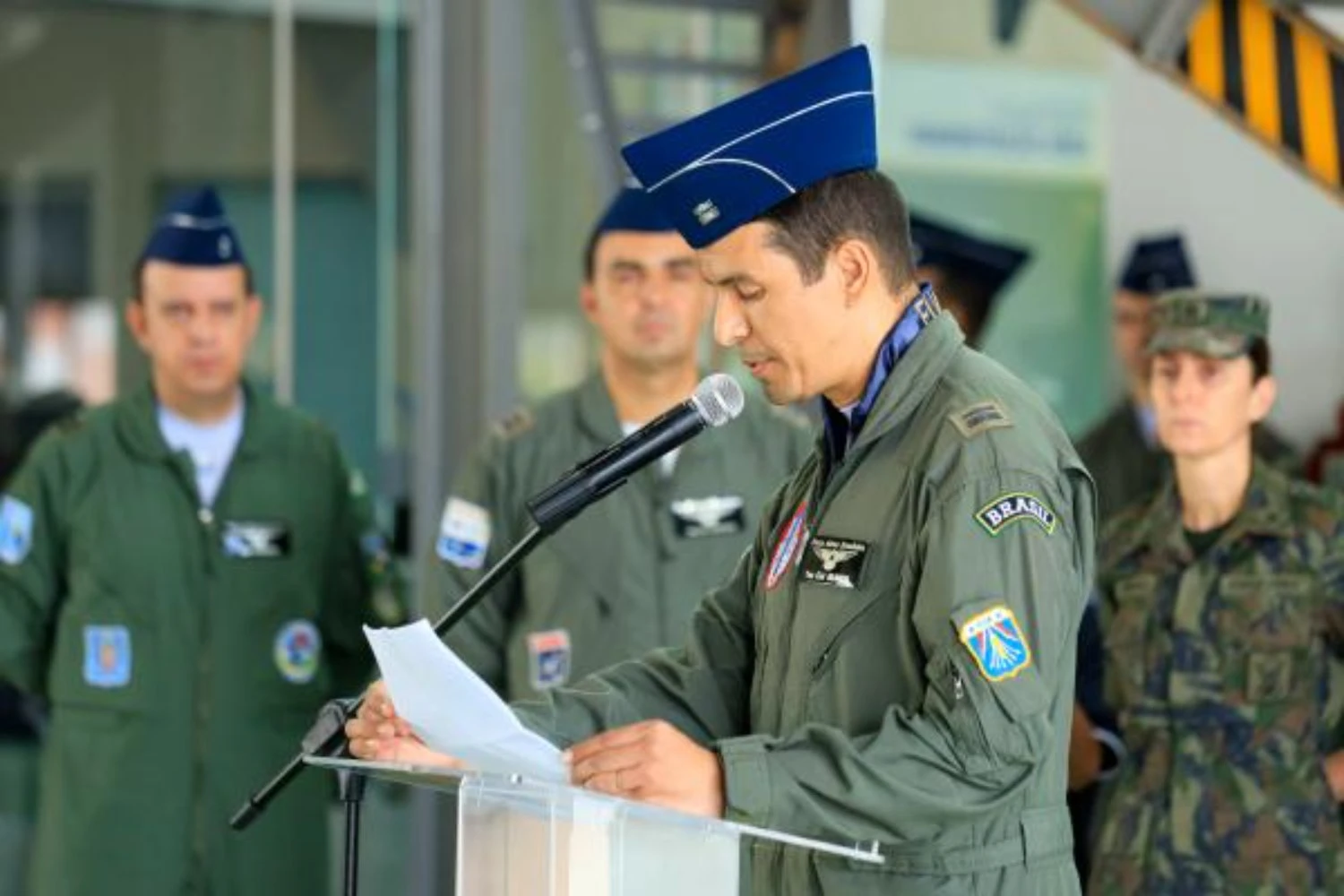 Major Gasparelo, comandante da Esquadrilha da Fuma&ccedil;a (FAB)