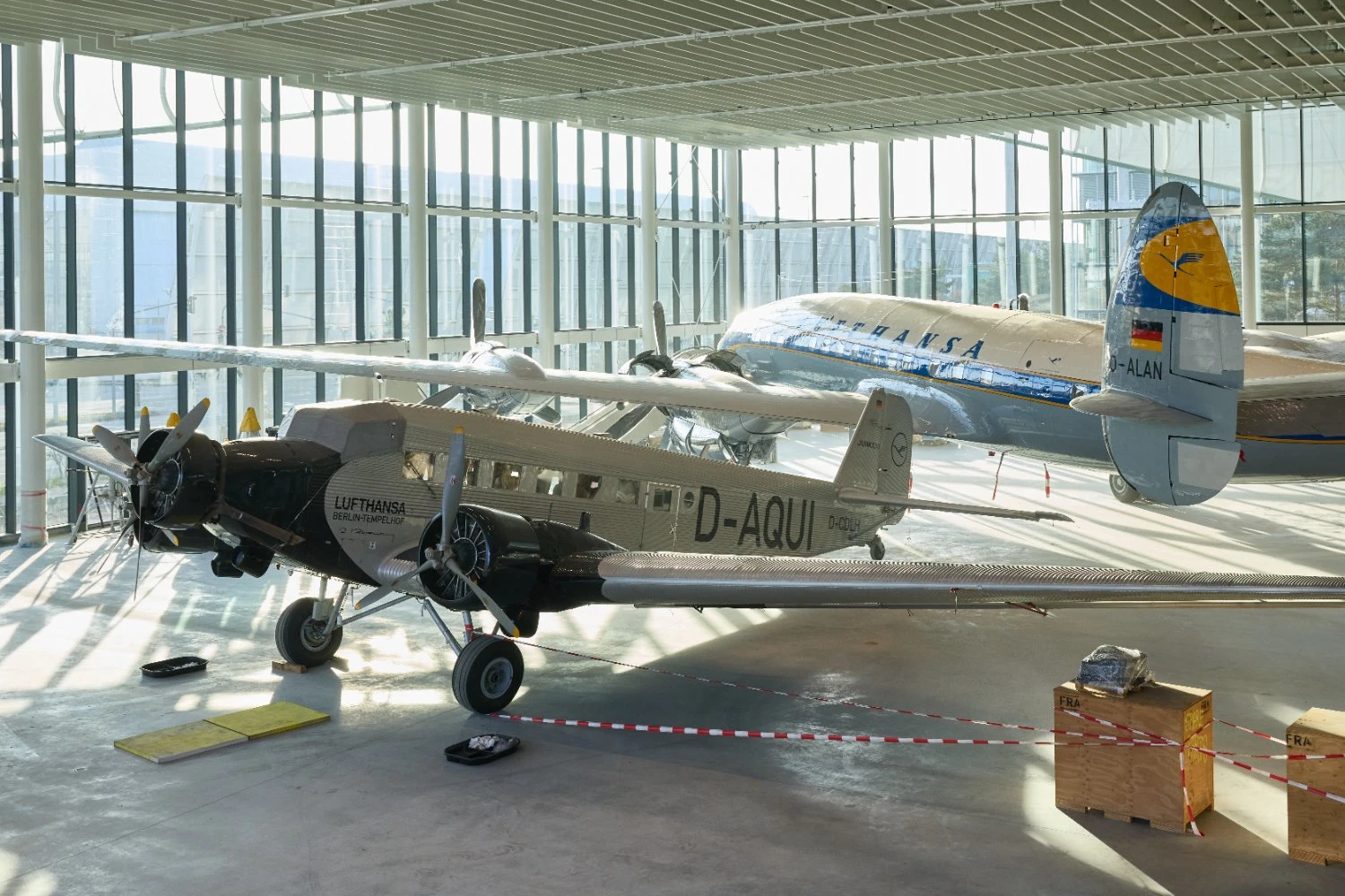O Ju 52 e o Super Star no Museu de Frankfurt