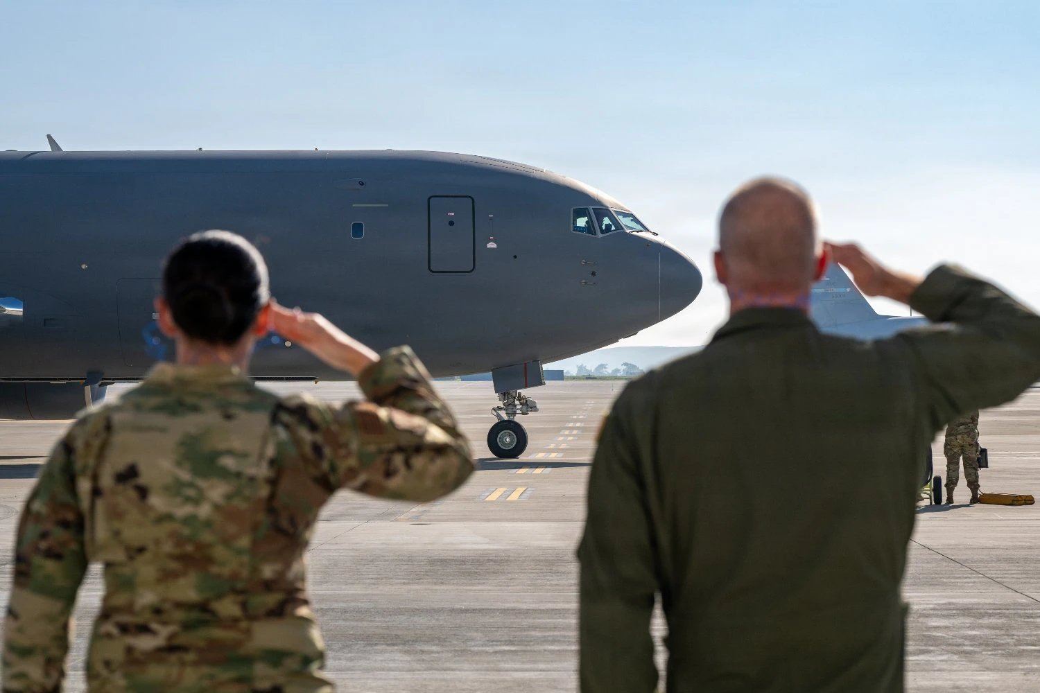 O novo tanque foi recebido em uma cerim&ocirc;nia na Base A&eacute;rea de Travis