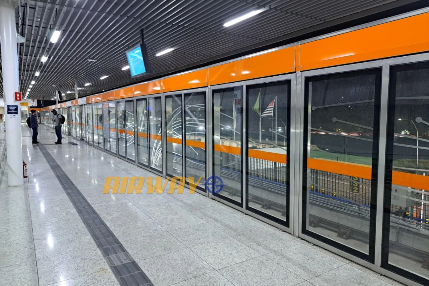 Esta&ccedil;&atilde;o do People Mover no Terminal 2 (AIRWAY)