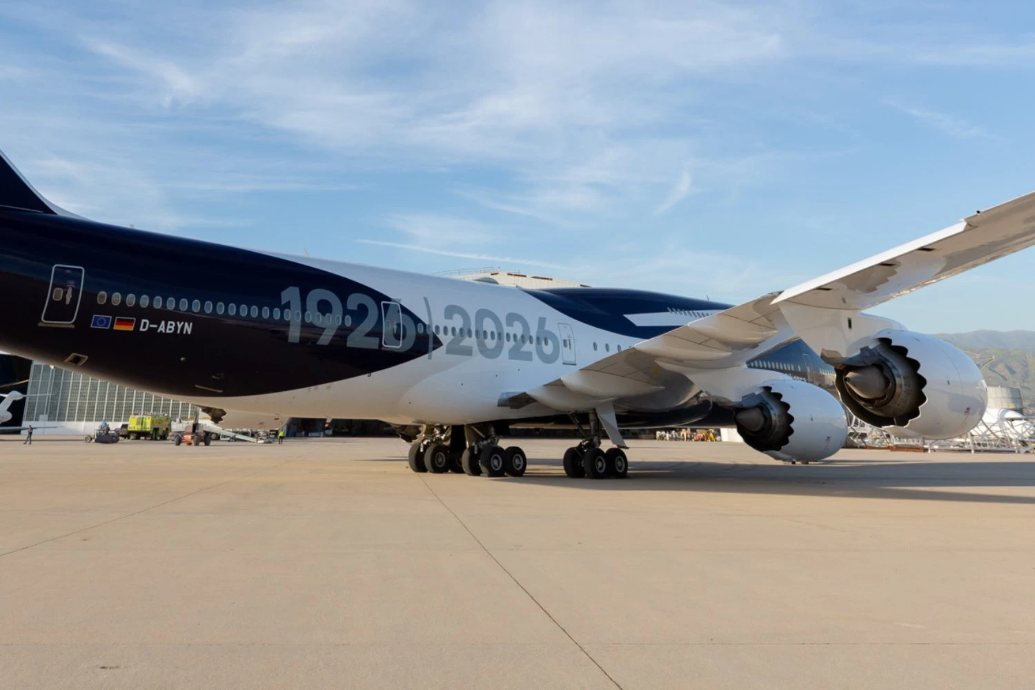 Boeing 747-8 com registro D-ABYN