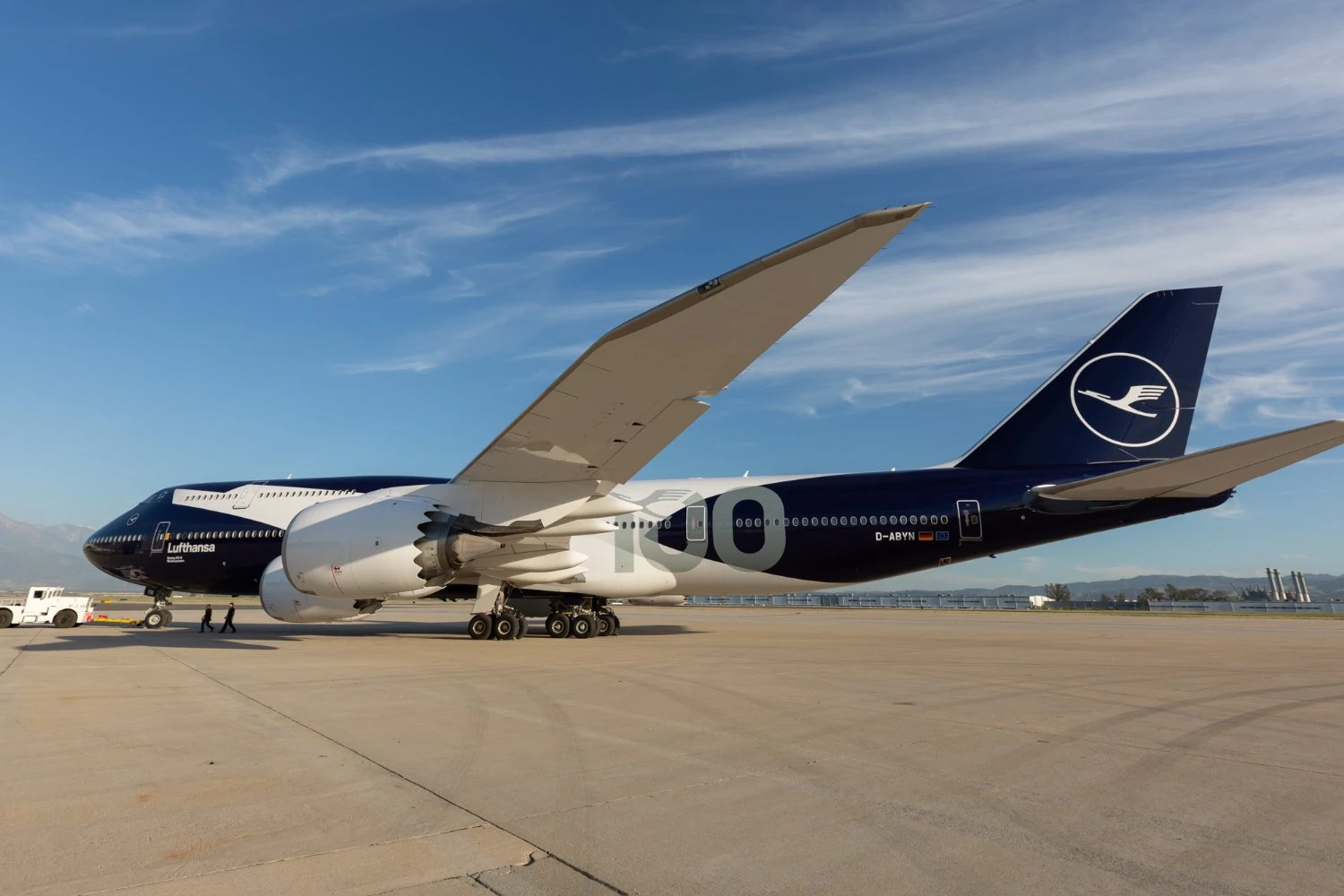 Boeing 747-8 com registro D-ABYN